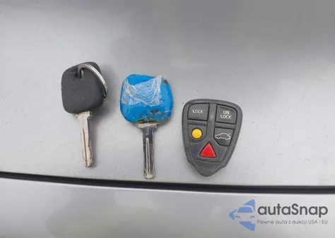 2003 Volvo Xc90 T6 z USA, uszkodzony, nr VIN YV1CZ91H831013647